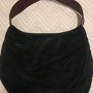 Moe Black Suede